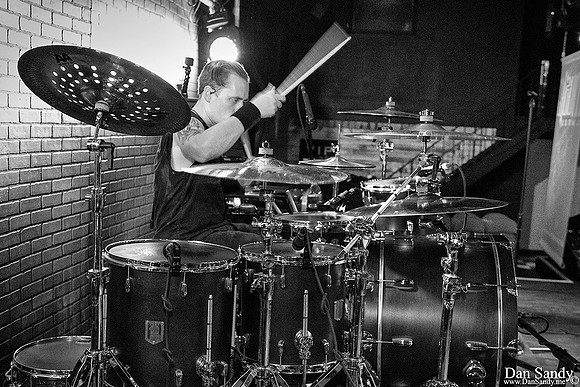 Live performance at Music Lynxx in Mentor, Ohio.
