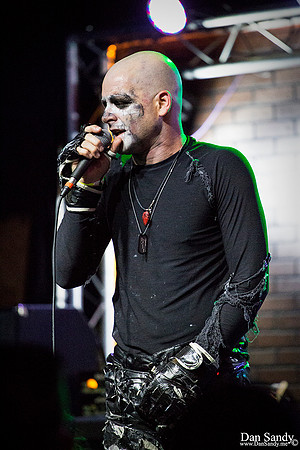 Live performance at Music Lynxx in Mentor, Ohio.