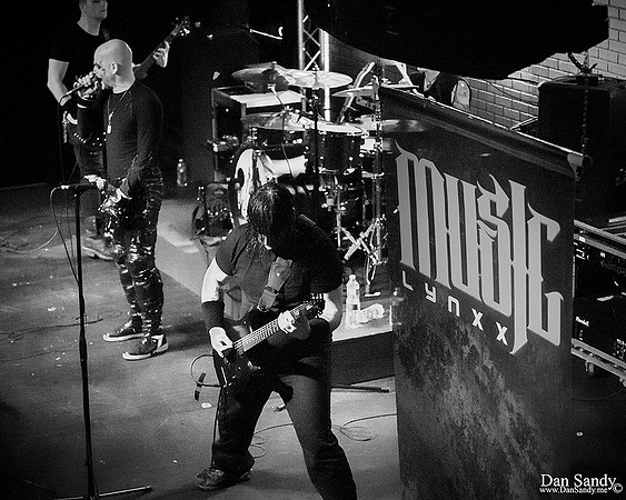 Live performance at Music Lynxx in Mentor, Ohio.