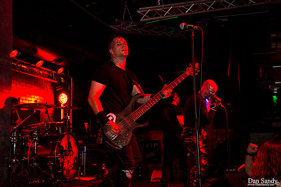 Live performance at Music Lynxx in Mentor, Ohio.