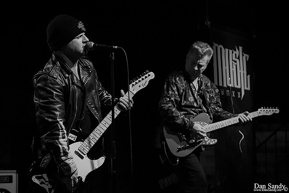 Live performance at Music Lynxx in Mentor, Ohio.